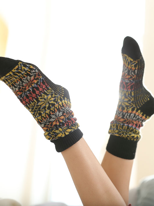 Nachhaltige Socken aus zertifizierten Bio-Materialien entdecken!