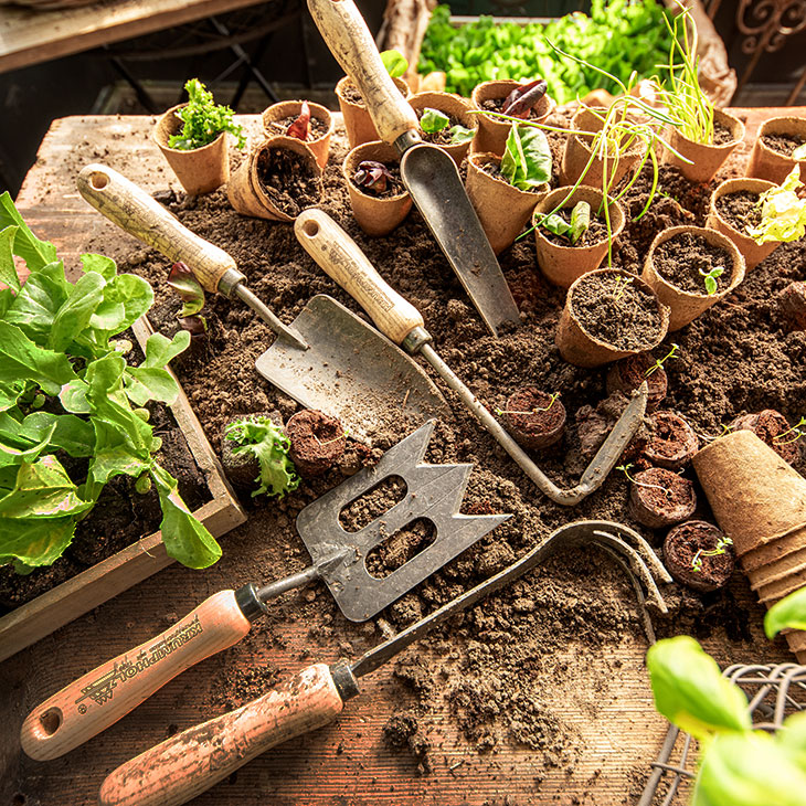 Gut augestattet für die Gartensaison