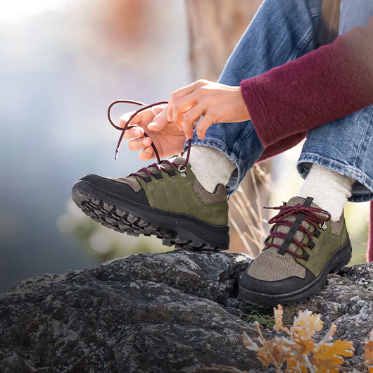 Hier geht es zu Freizeitschuhe und Sneaker für Damen