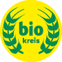 Siegel zur Erhaltung ursprünglicher, bäuerlicher Landwirtschaft. Biokreis-Mitglieder stellen ihren gesamten Betrieb auf ökologische Bewirtschaftung um.