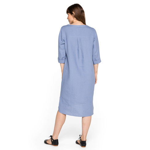 Tunika-Leinenkleid mit kurzer Knopfleiste und 3/4-Arm, jeansblau