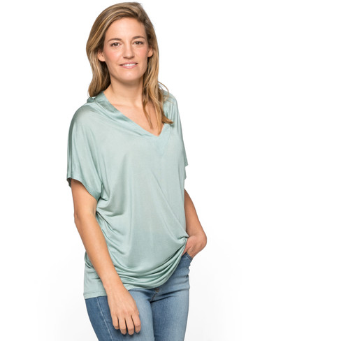 T-Shirt mit V-Ausschnitt aus reiner Bio-Seide, wasserblau